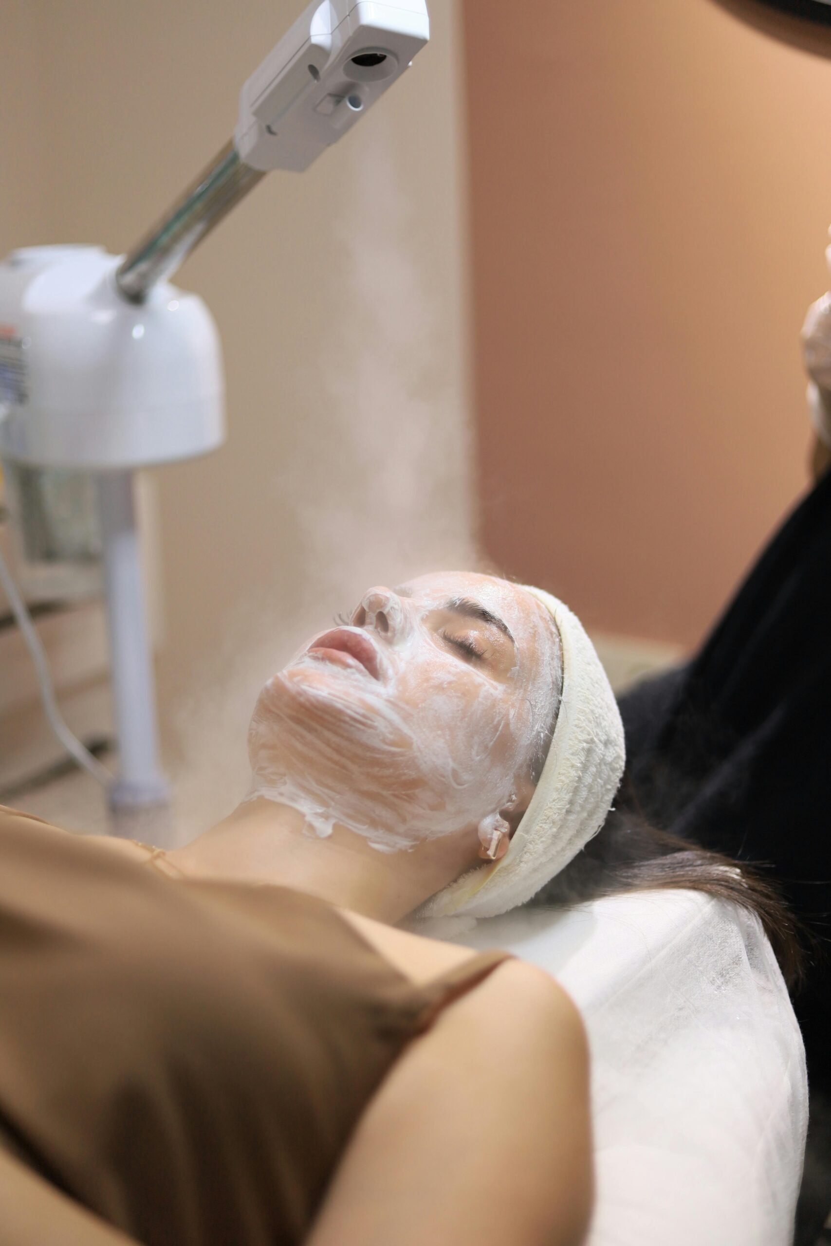 IPL Facial – Rejuvenate & Refresh Your Complexion
