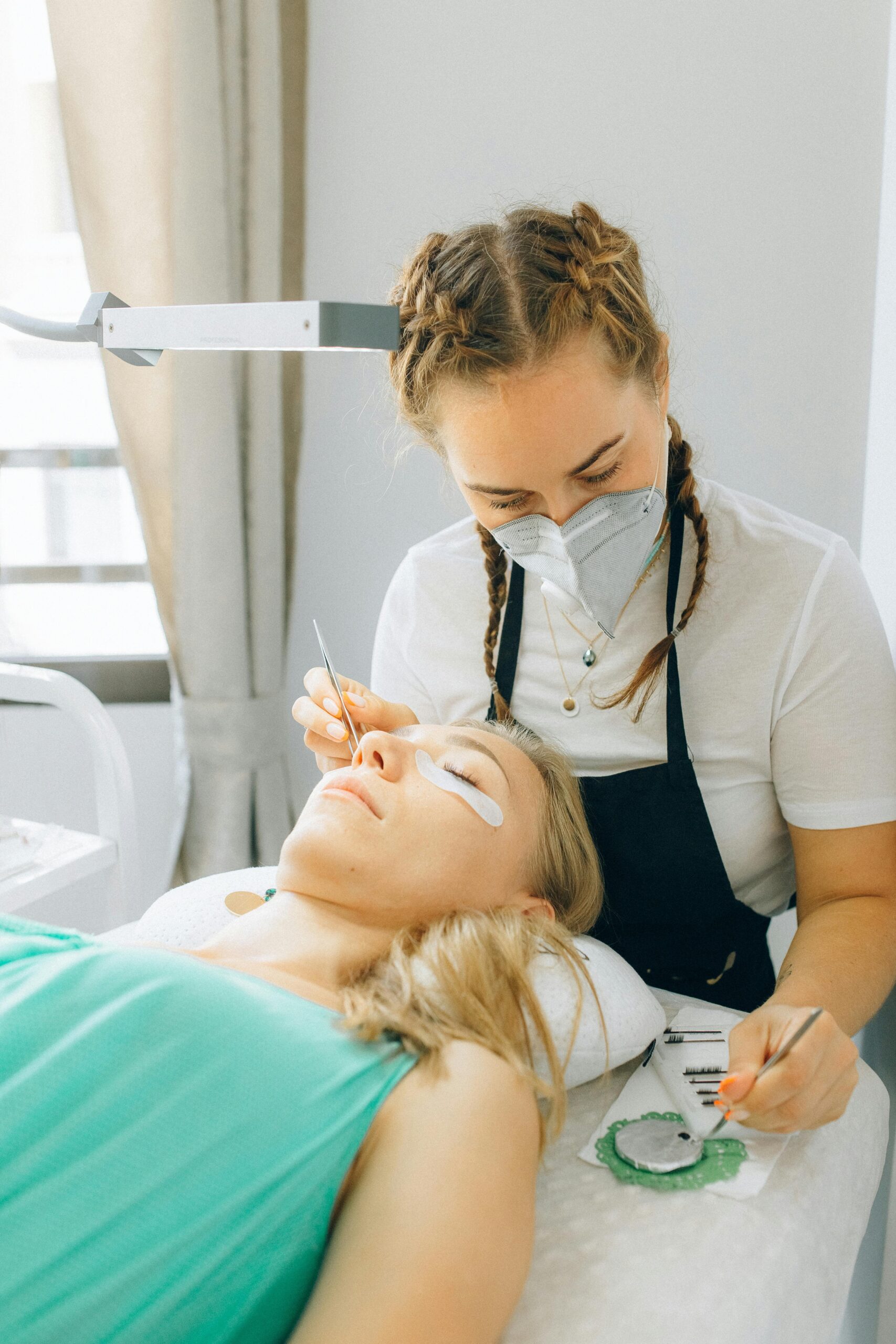 SPMU – Semi-Permanent Makeup at T&K Aesthetic Clinic