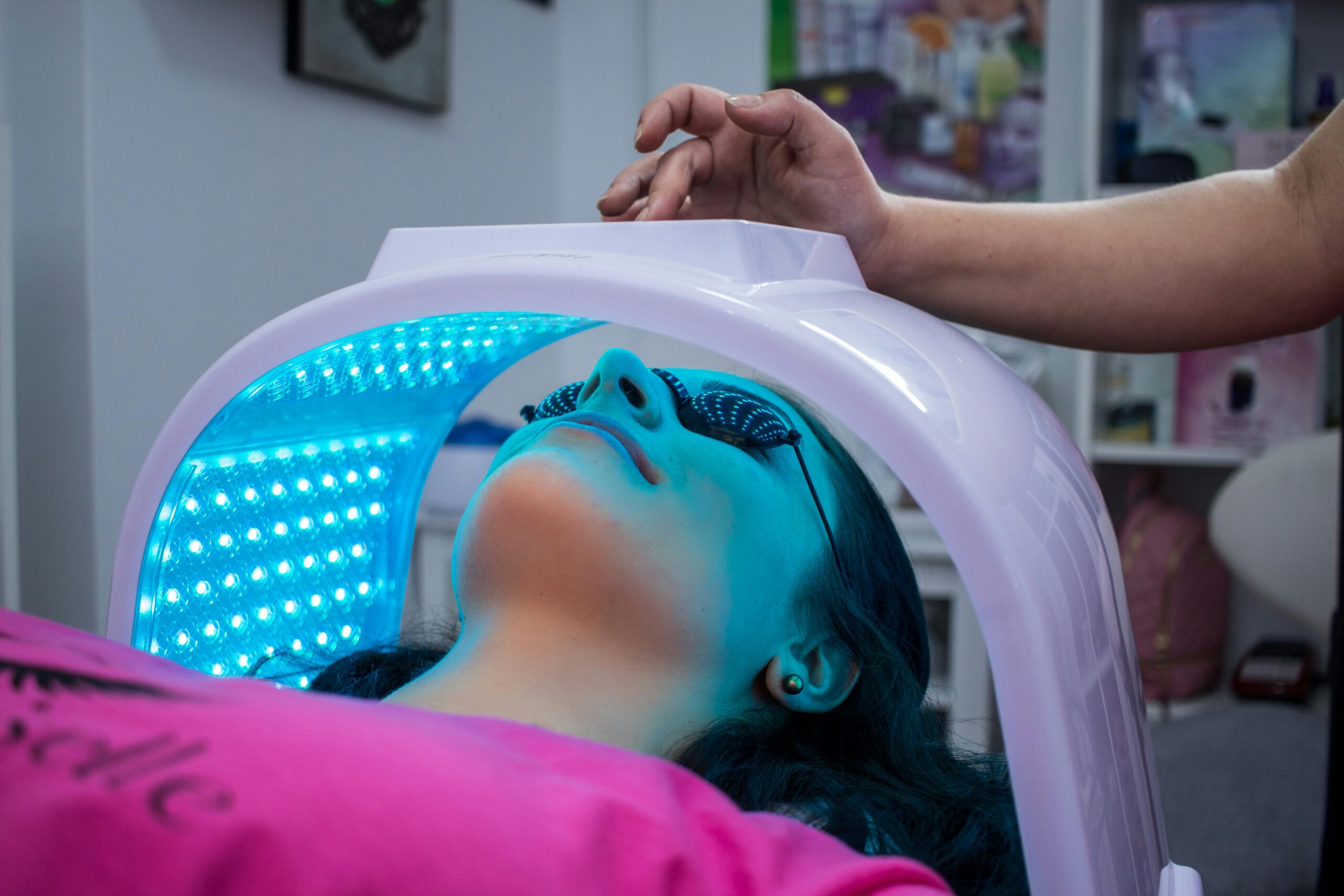 LED Light Therapy Facial – Heal & Glow Naturally